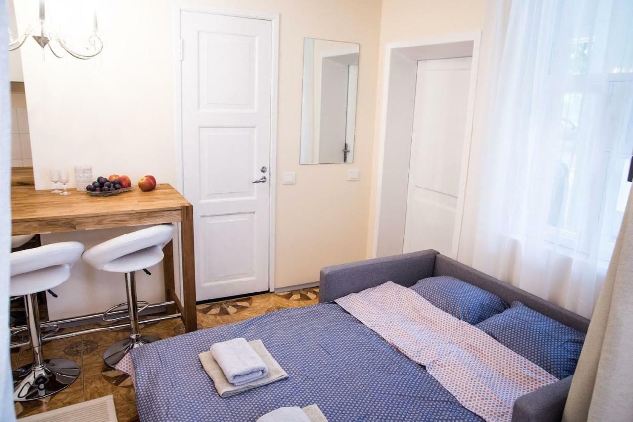 Cozy City Studio Apartment Free Parking Tallinn Bagian luar foto